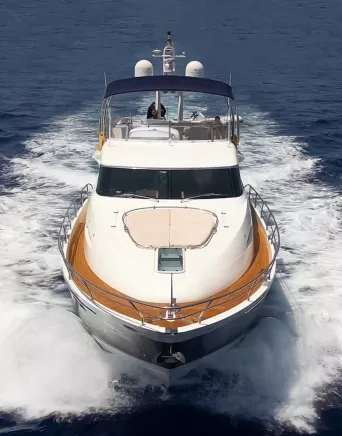 Прогулка на моторной яхте Fairline 68 VAL в Дубае | 7 Футов