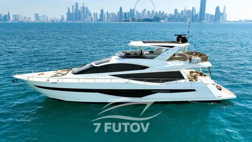 Яхта Galeon 780 Crystal в Дубае, 24 метра, 15 гостей, 4 каюты. Идеальна для корпоративов, вечеринок и торжеств с панорамным видом на город.