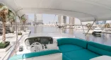 Прогулка на моторной яхте Azimut 62 Tiffany в Дубае | 7 Футов