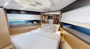 Яхта Ferretti 780 Crystal - роскошь и комфорт для 20 гостей. 4 каюты, флайбридж, идеальна для корпоративов, свадеб и торжеств в Дубае.