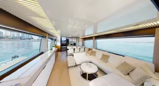 Яхта Ferretti 780 Crystal - роскошь и комфорт для 20 гостей. 4 каюты, флайбридж, идеальна для корпоративов, свадеб и торжеств в Дубае.