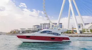 Водная прогулка на яхте Azimut 62 в Дубае для 20 гостей. Идеальна для деловых встреч, свадеб, юбилеев и романтических прогулок.