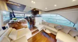 Роскошная яхта Ferretti 670 в Дубае на 15 гостей с 3 каютами. Подходит для вечеринок, романтики, семейных или корпоративных встреч.