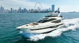 Яхта Galeon 780 Crystal в Дубае, 24 метра, 15 гостей, 4 каюты. Идеальна для корпоративов, вечеринок и торжеств с панорамным видом на город.